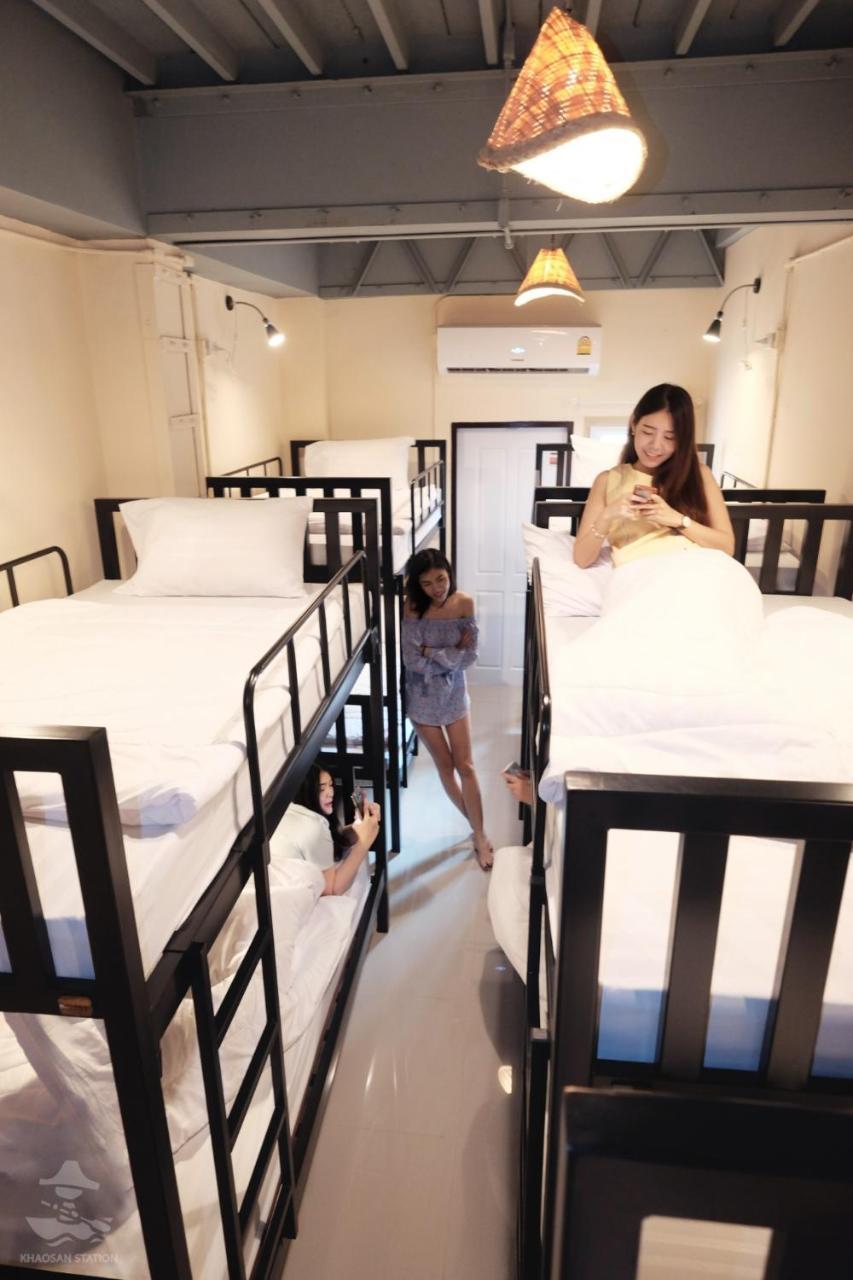 Khaosan Station (Adults Only) Hostel Bangkok Exterior foto