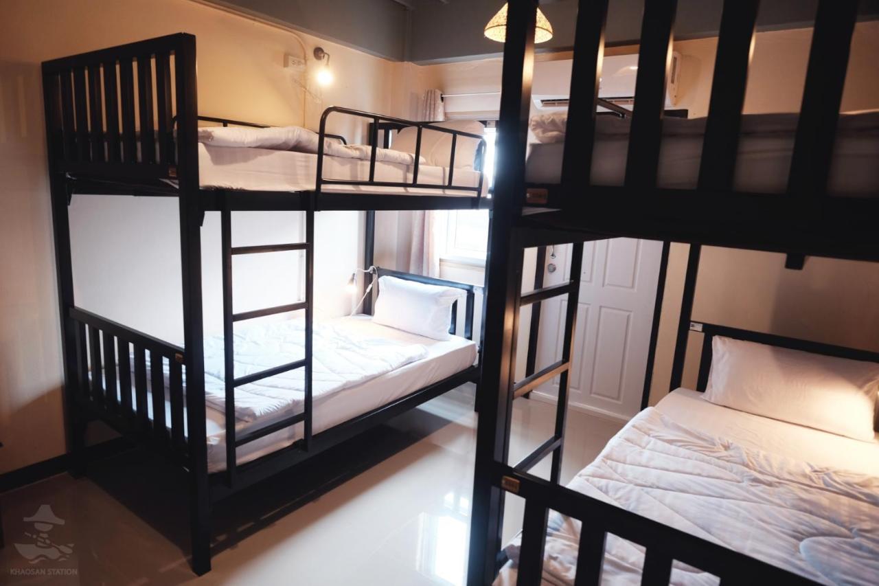 Khaosan Station (Adults Only) Hostel Bangkok Exterior foto
